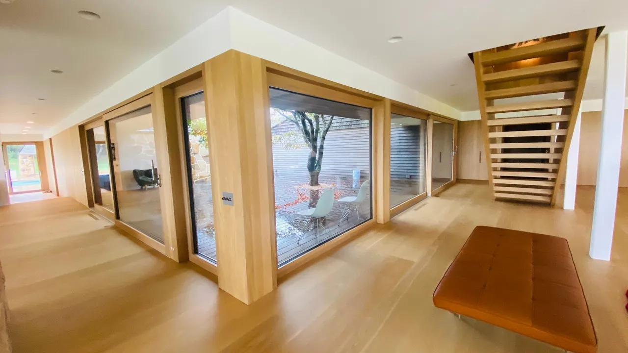 7989, Heller Lane